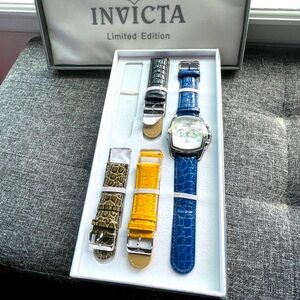 Invicta Men's Watch Set with Blue, Yellow, black and Brown Straps. NEVER USED